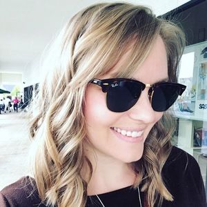 Meet your Posher, Ashley